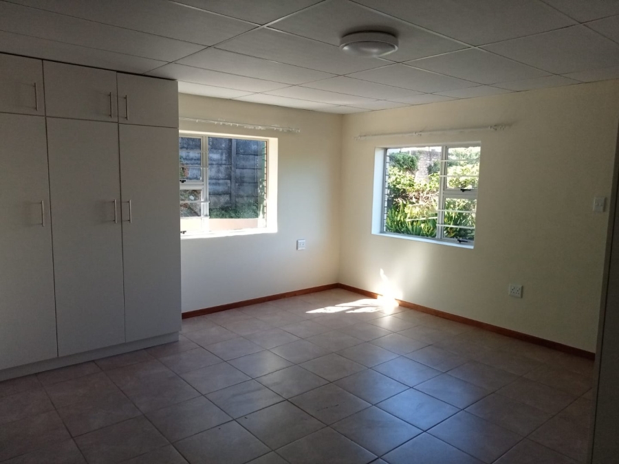 To Let 3 Bedroom Property for Rent in Denneoord Western Cape